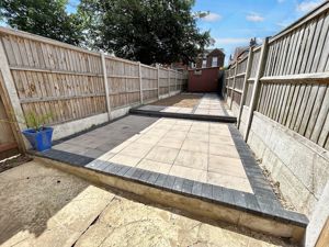 Photo 19- click for photo gallery